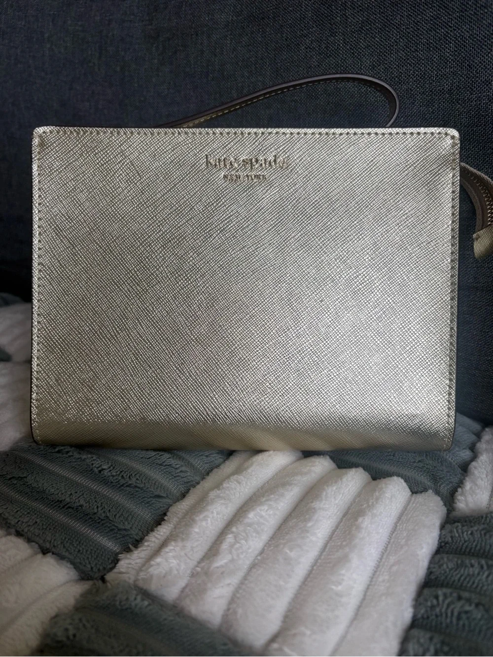 kate spade Metallic Gold clutch Bag - Picture 2 of 6